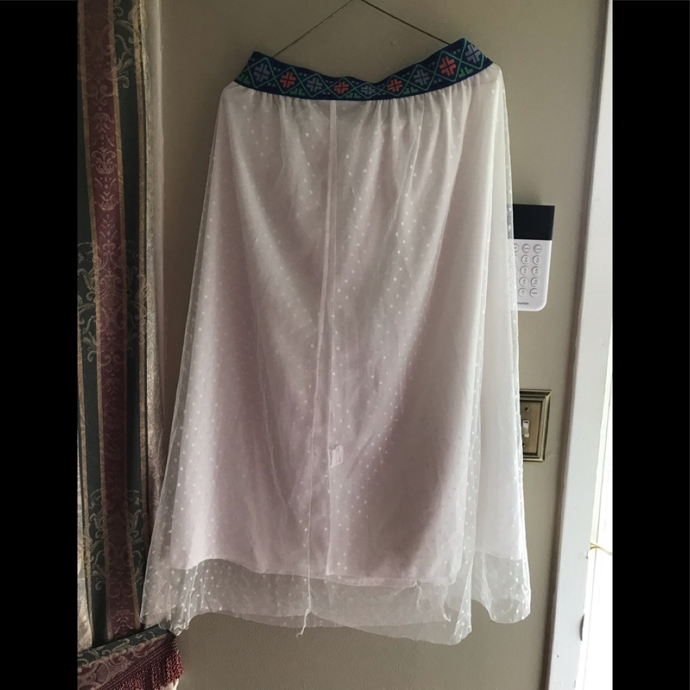 NWOT-Women’s Highness Maxi skirt